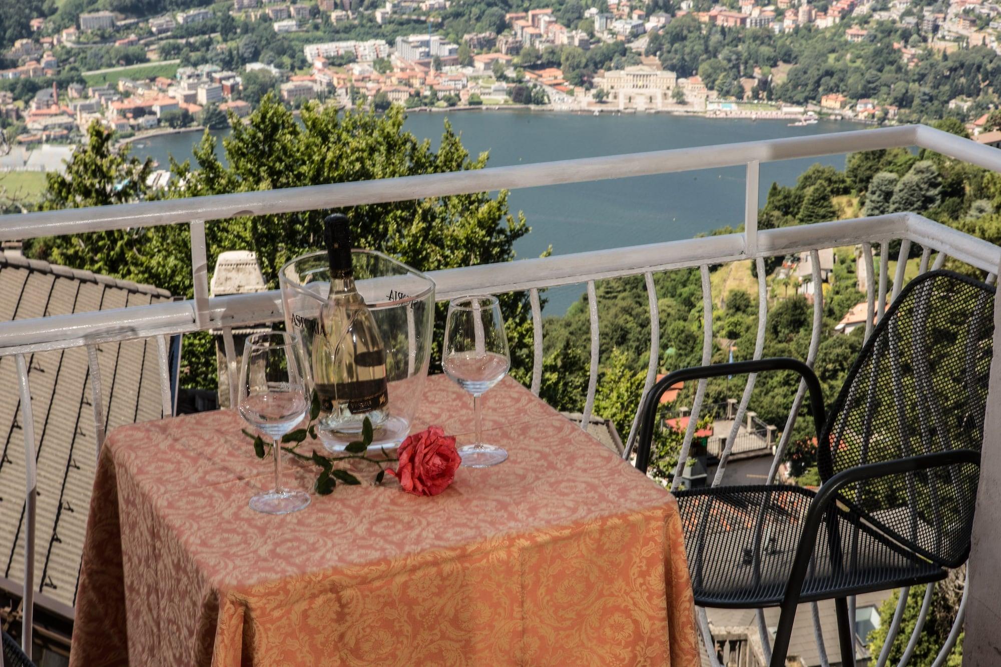 Hotel Vista Lago Brunate Buitenkant foto