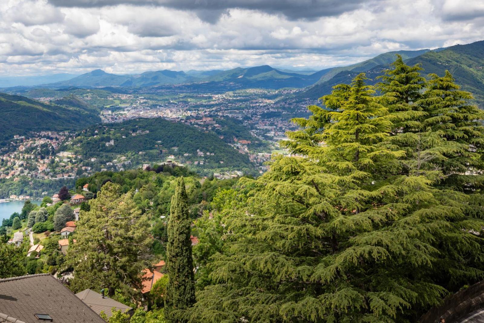 Hotel Vista Lago Brunate Buitenkant foto