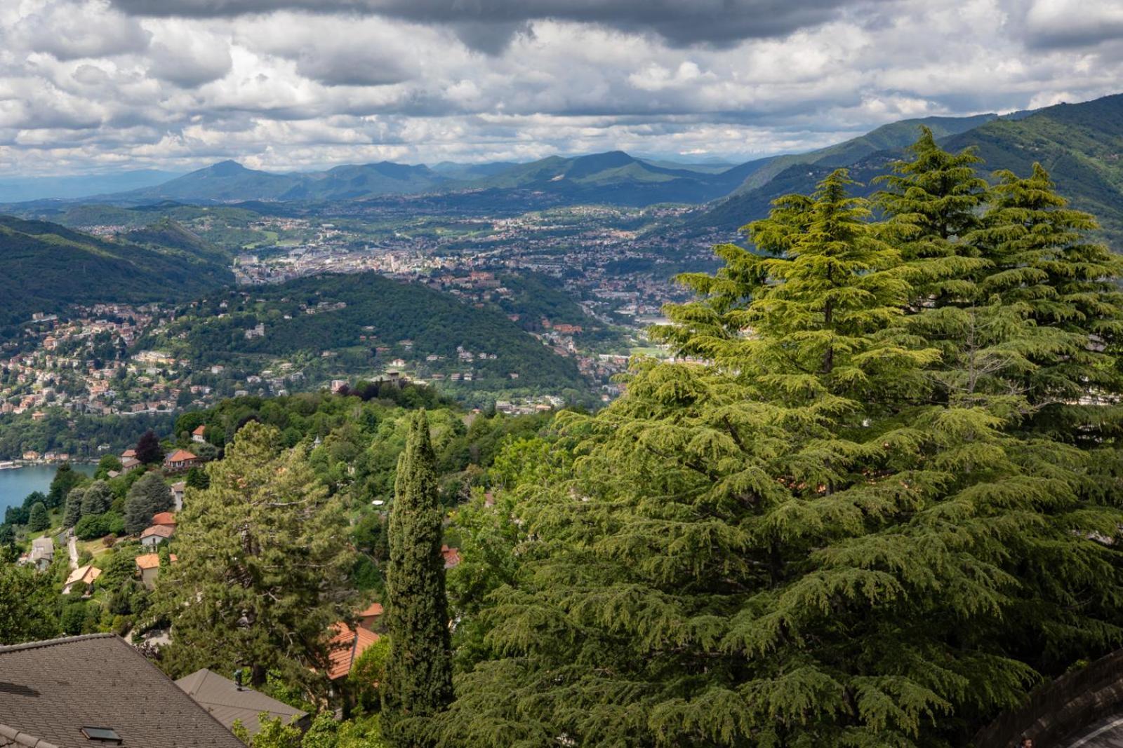 Hotel Vista Lago Brunate Buitenkant foto